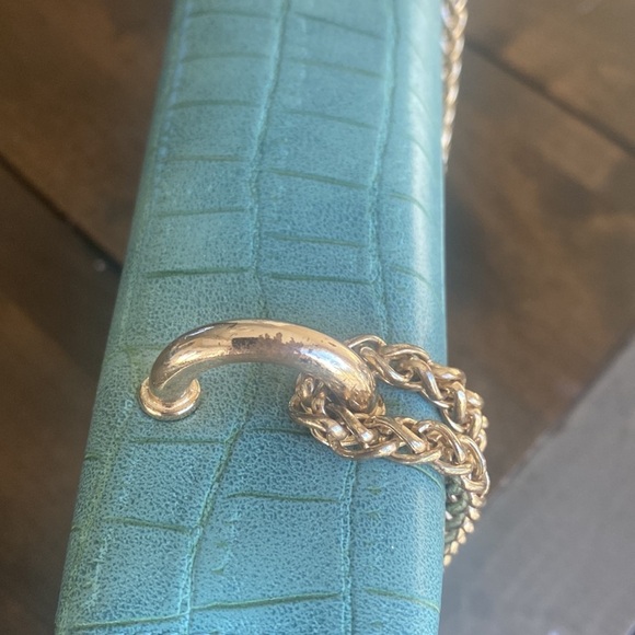 Orsay‎ shoulder bag gold hardware - Picture 5 of 11